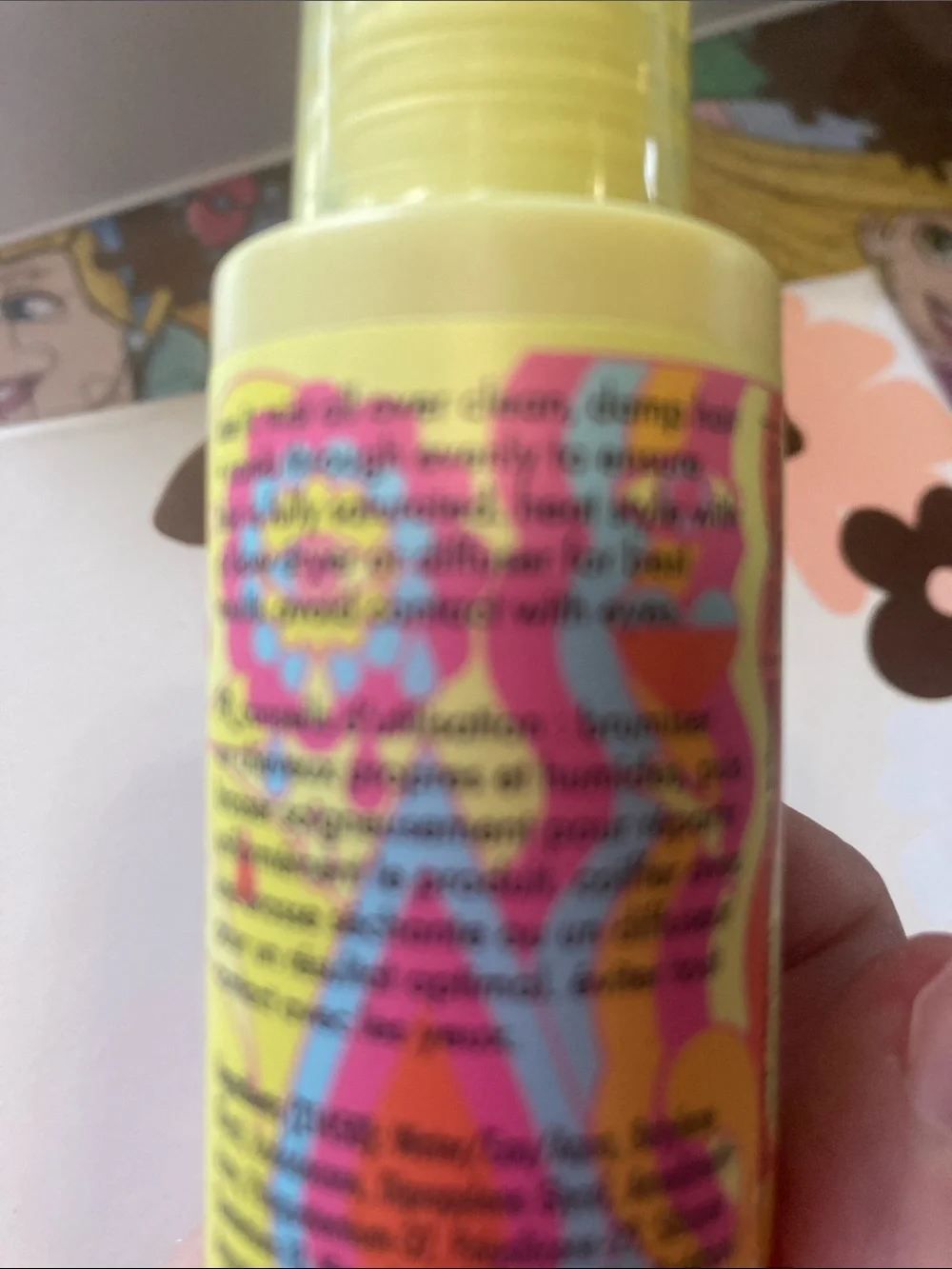 AMIKA frizz-me-not hydrating anti-frizz treatment Travel Size